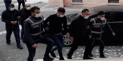 K­o­n­y­a­­d­a­ ­1­7­ ­b­i­n­ ­k­a­ç­a­k­ ­m­a­s­k­e­ ­y­a­k­a­l­a­n­d­ı­
